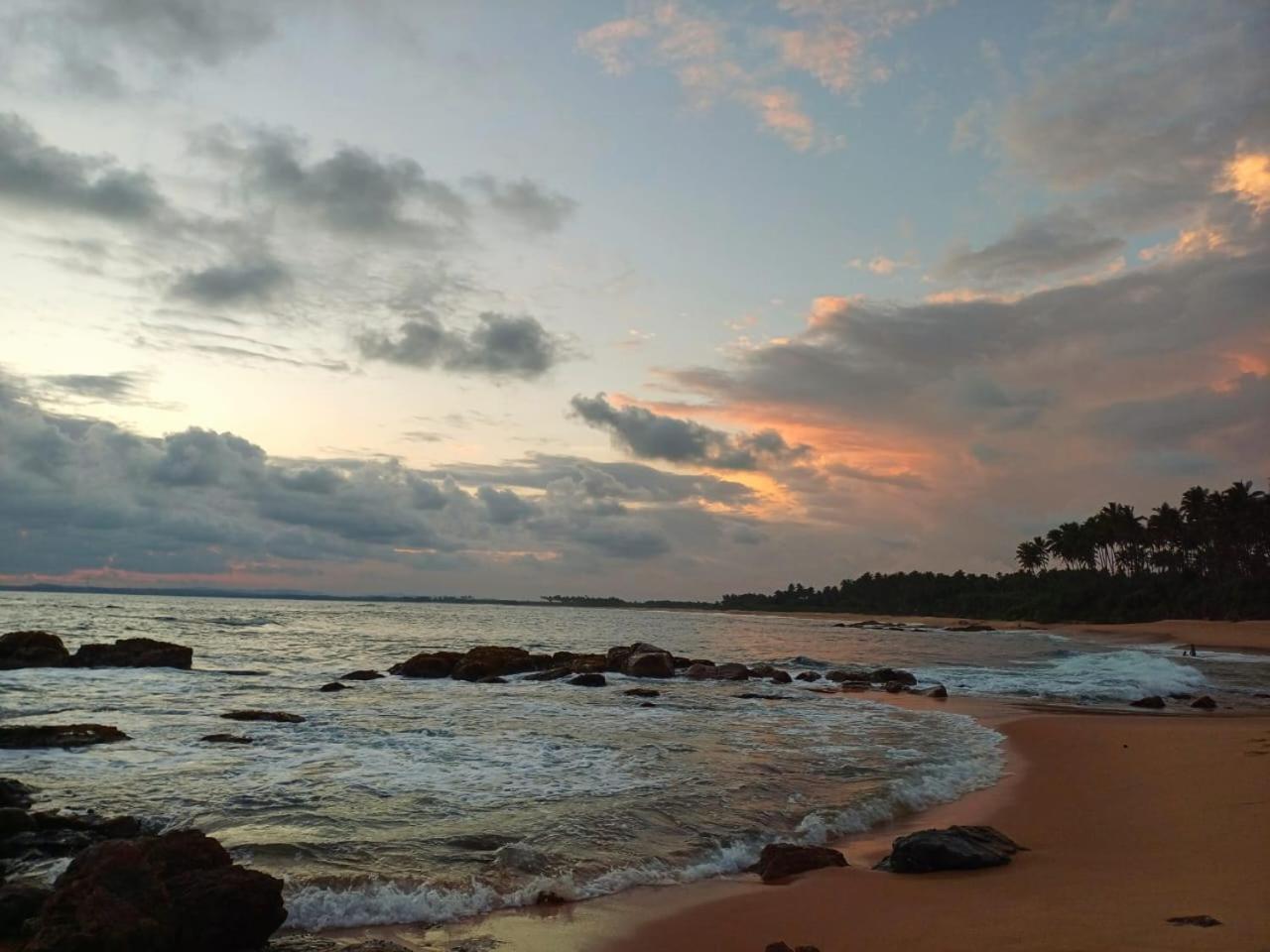 Turtle Island Cabana Тангалле Екстер'єр фото